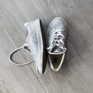 Marble Veja shoes size 7.5